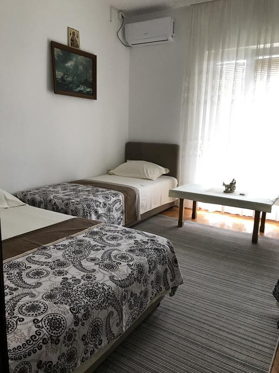 Apartments Pavicevic Tivat Eksteriør bilde