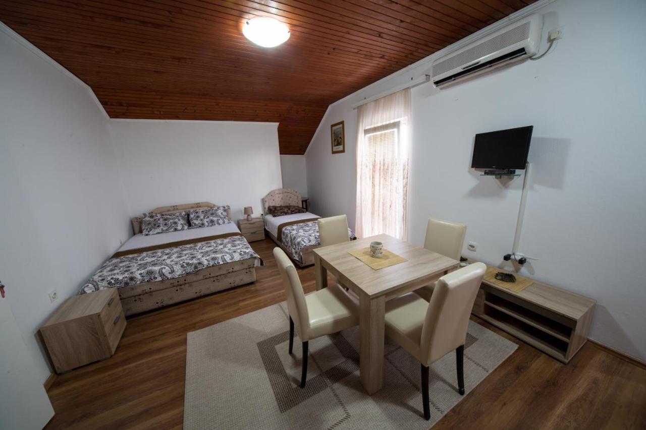 Apartments Pavicevic Tivat Rom bilde